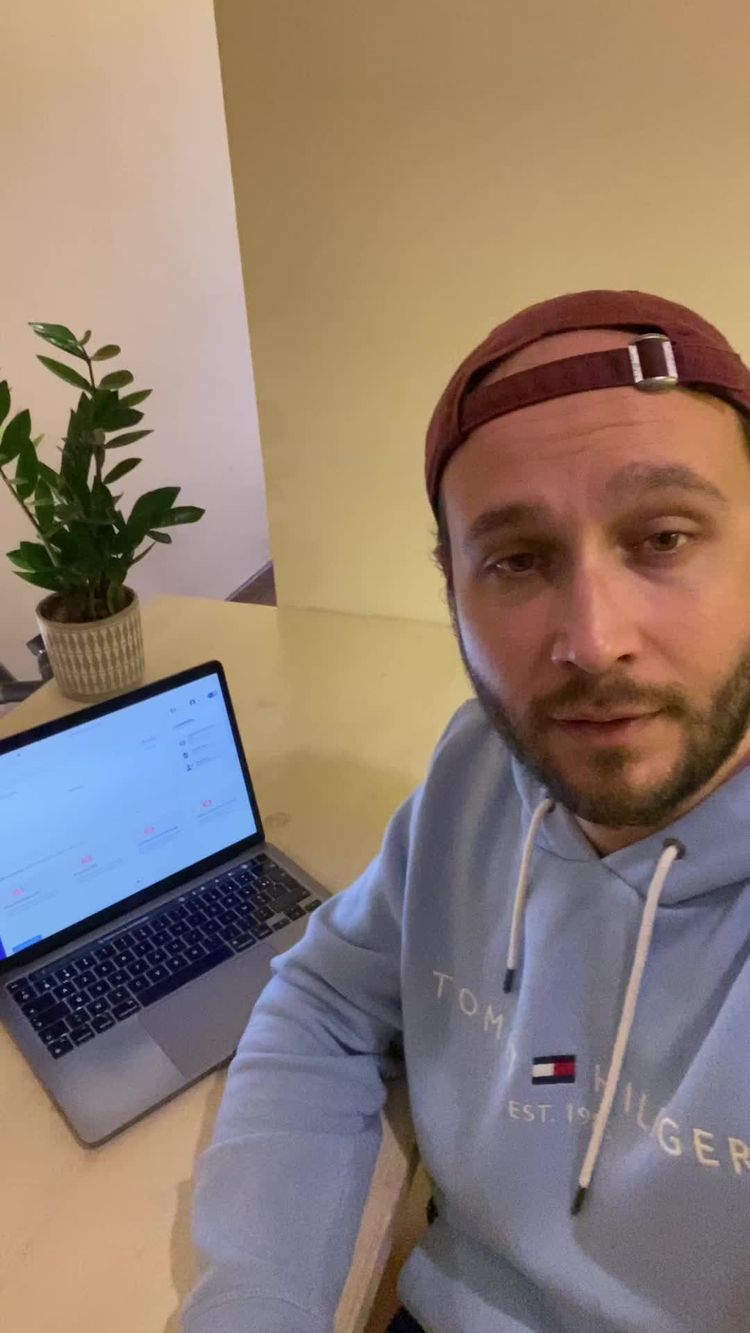 Video av Romain